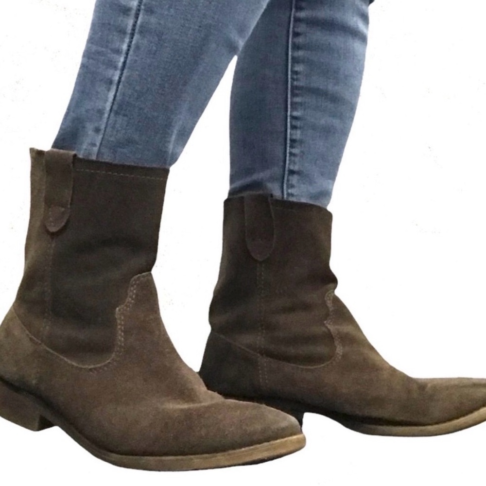 Zigi Soho Suede  Brown Ankle Boots Sz 8.5